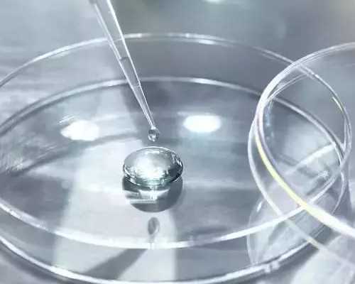 试管婴儿胚胎反复种植失败 妇幼保健院调整移植策略 终助孕成功