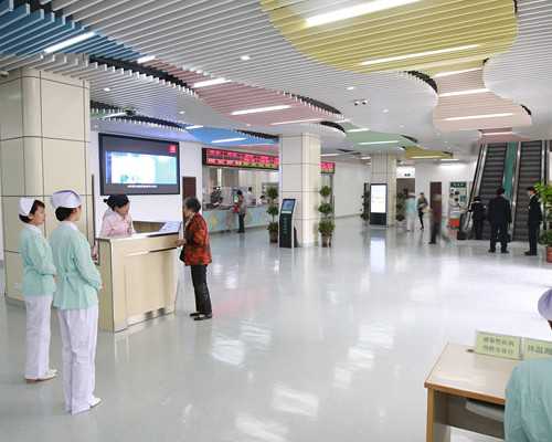 有基础病的老人能接种新冠疫苗吗？